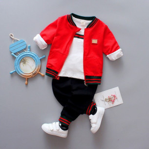 Трикотажный детский костюм